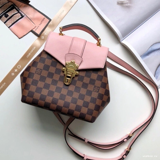 WIS CHANELapton Vuitton Louis Backpack 0826